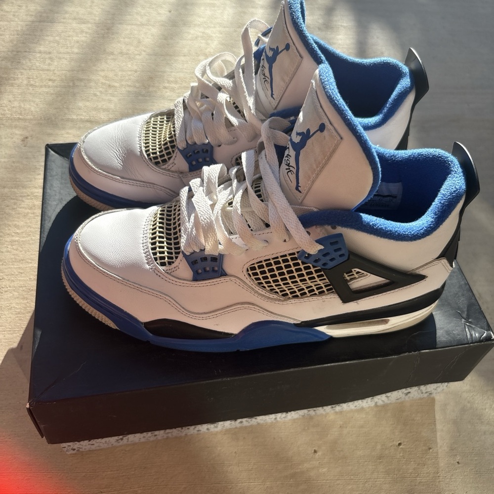 Air Jordan 4 Retro Motorsport